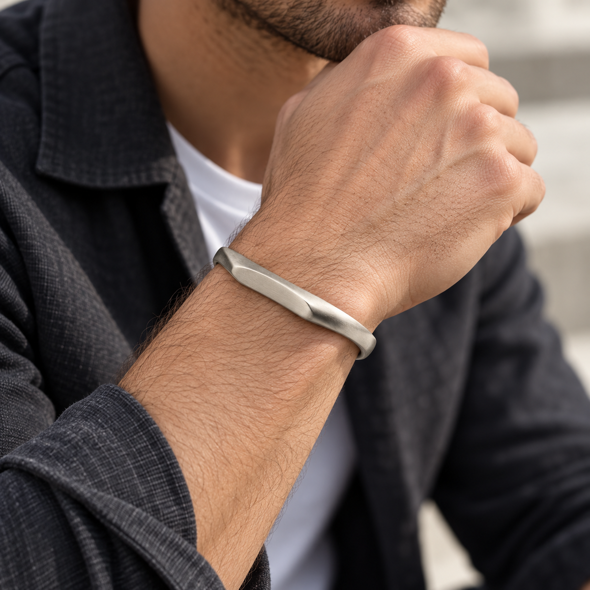 VITO - Bracelet rétro en acier au titane